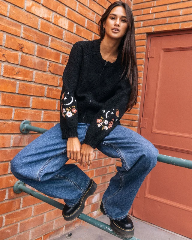 Street Charm Pop Fatale Sweater - Black